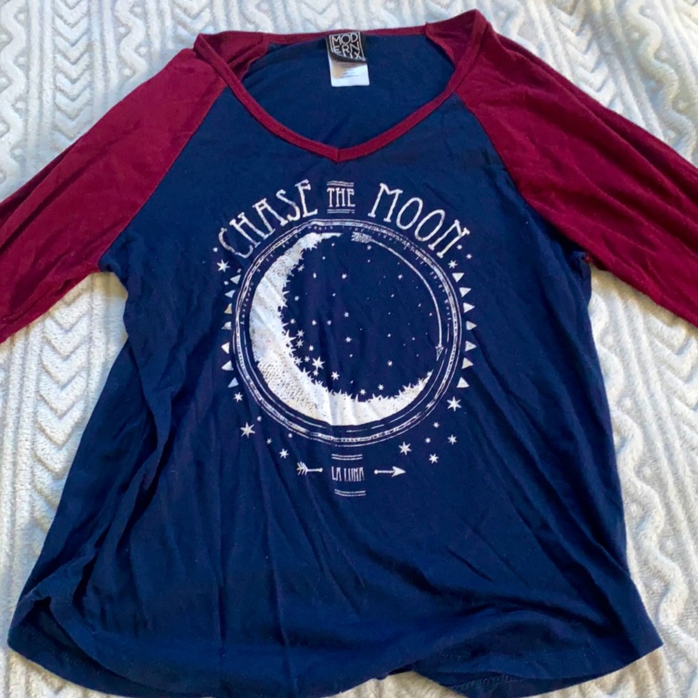 Modernlux Long Sleeve Loose Shirt (chase the moon)